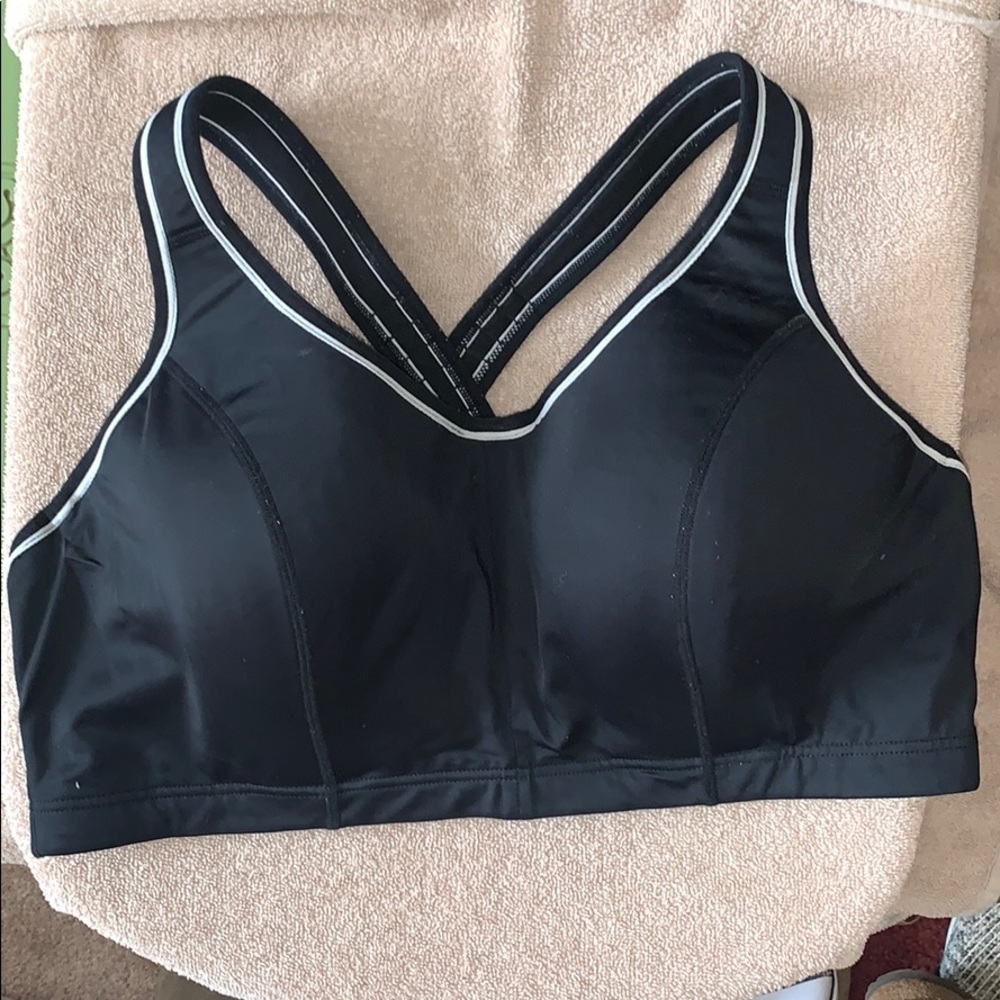 Cacique LIVI Active 42D sports bra